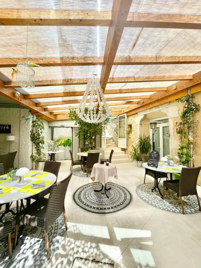 Les Voyageurs Hotel Charols Екстериор снимка