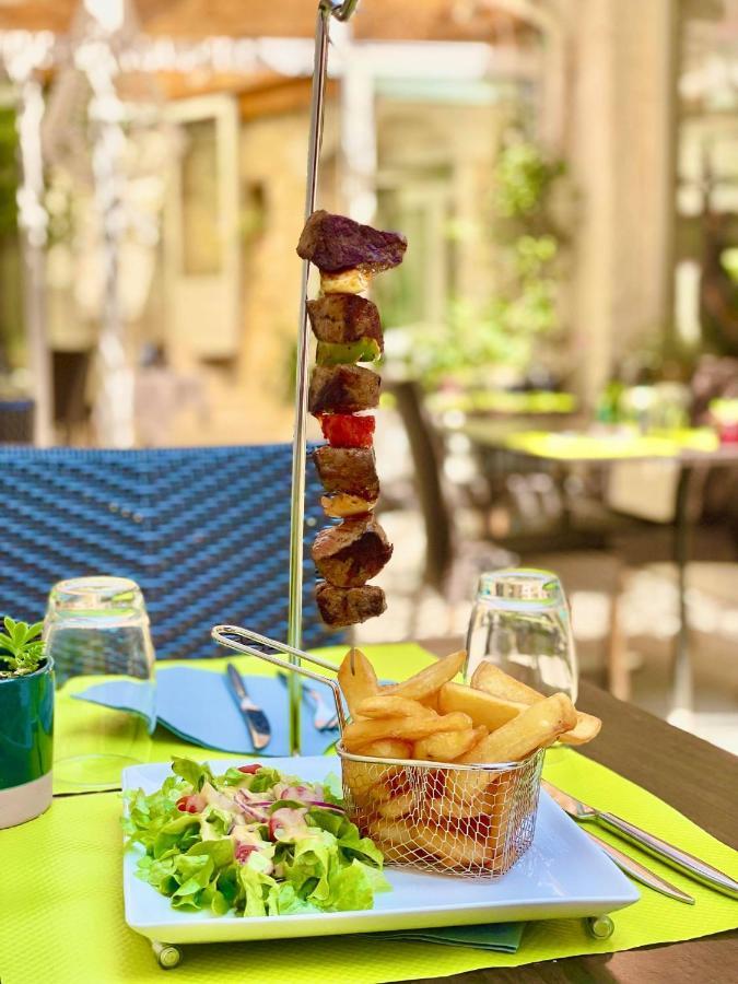 Les Voyageurs Hotel Charols Екстериор снимка