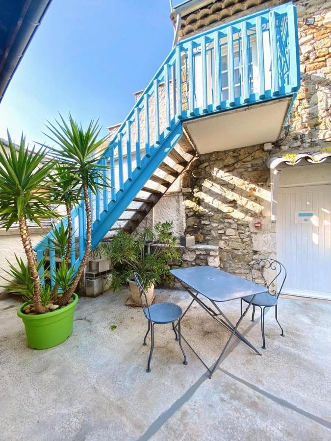 Les Voyageurs Hotel Charols Екстериор снимка